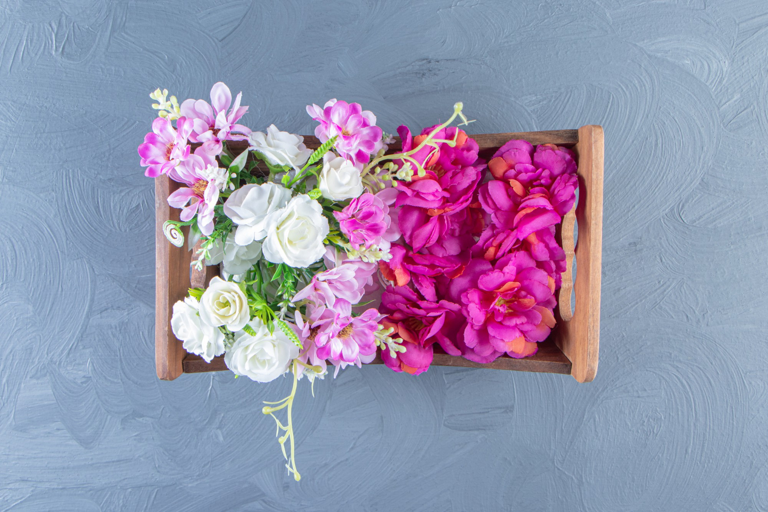 How Fresh Cut Flower Arrangements Can Elevate Your Event